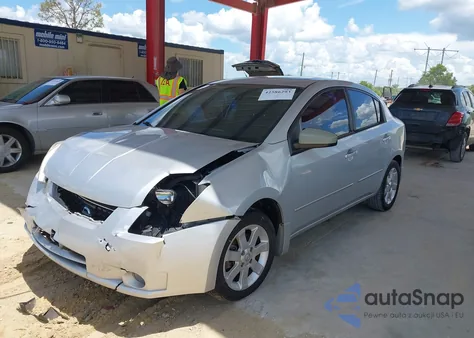 2008 Nissan Sentra 2.0S z USA, uszkodzony, nr VIN 3N1AB61E88L752915